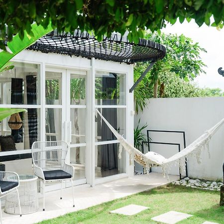 White Palm Hotel Uluwatu Bali Джимбаран Экстерьер фото
